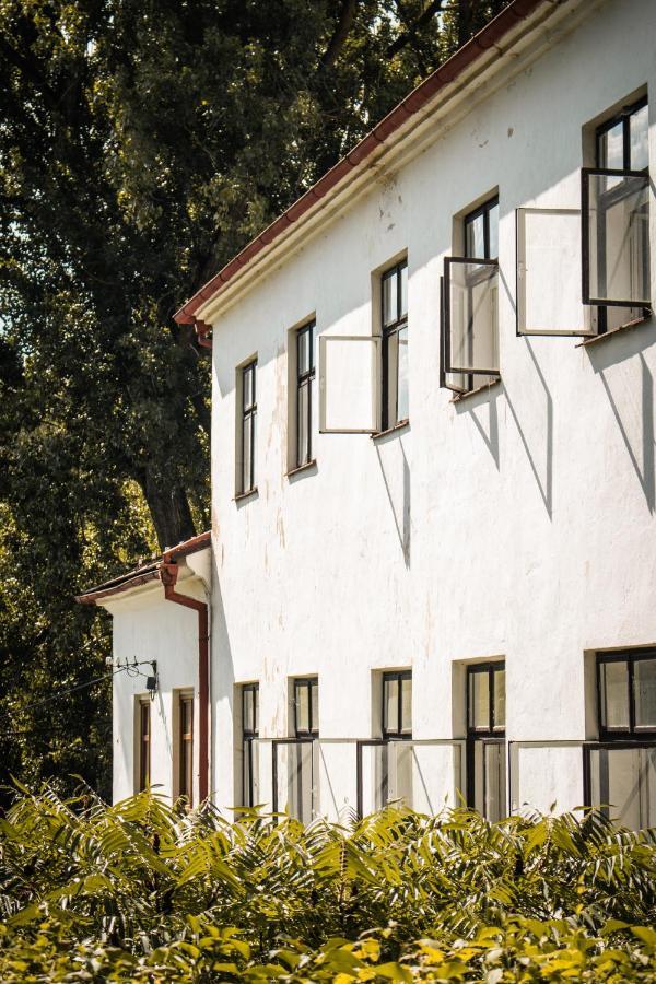 Hotel Nezamek Hartmanice  Exterior foto